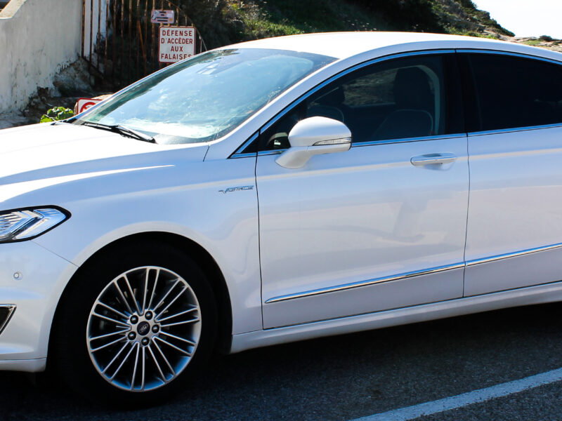 chauffeur VTC privé Toulon Hyères